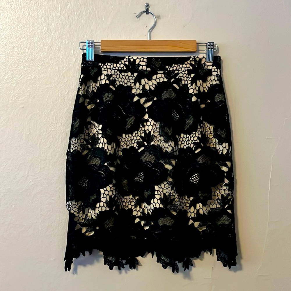 NWT Stylestalker Even Sisters Black Cream Lace Skirt S